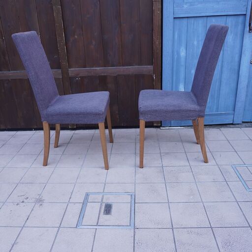 イタリアのブランドCalligaris(カリガリス)社のダイニングチェアー2脚セット/カバーリングです。北欧スタイルを感じさせるデザイ