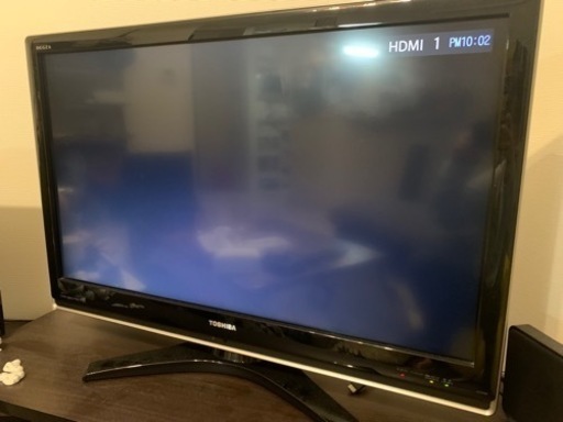 東芝REGZAテレビ　37型