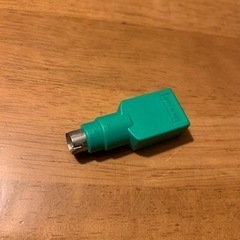 Microsoft マウス変換アダプタ 緑  USB-PS/2変換アダプター グリーン コネクタ マウス用 アダプタ 変換器  の画像