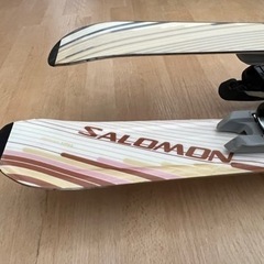 問い合わせは締め切ります。サロモン　スキー板　ツインチップの画像