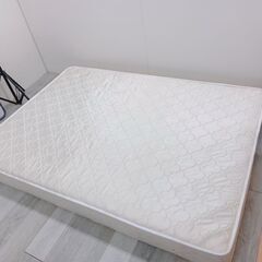 【大幅値下げ】新品未使用　ダブル　マットレス　ポケットコイル　ホワイト