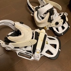 バートン　スノーボード2点セット（板、バインディング）の画像