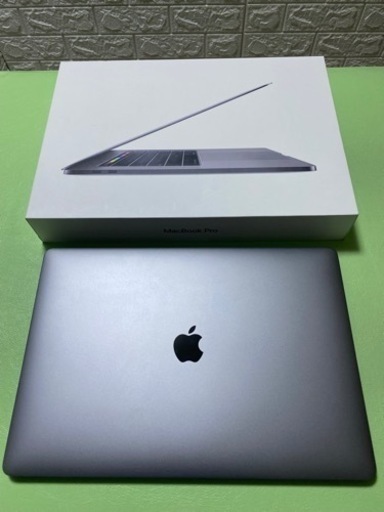 MacBook Pro 2018 15インチ　A1990 92回