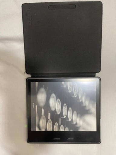 Kindle Oasis 色調調節ライト搭載 wifi 32GB 広告なし 電子書籍リーダー