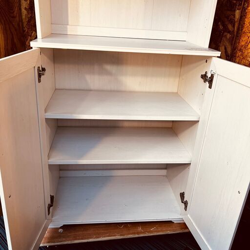  11660 IKEA 書棚　2枚扉リビング収納　   ?2月18、19日大阪～神戸方面 条件付き配送無料！?    