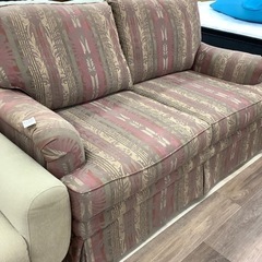 Thomasvilleの2人掛けソファーをご紹介します！