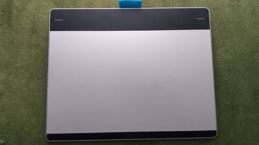 Wacom Intuos Pen \u0026 Touch Comic medium Mサイズ CTH-680/S1