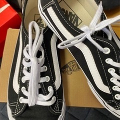 VANSの画像