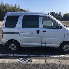 車検令和５年３月２９日付き・平成１１・マニュアル５速・１５７、０００Ｋｍ・４ＷＤ・ハイゼッ  トバンの画像