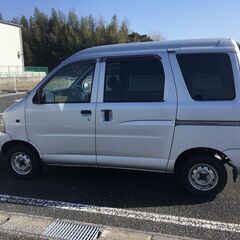 車検令和５年３月２９日付き・平成１１・マニュアル５速・１５７、０００Ｋｍ・４ＷＤ・ハイゼッ  トバンの画像