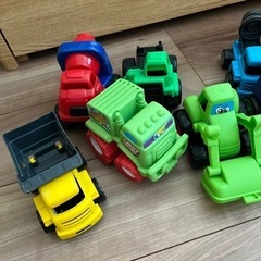 トイザらス他　働く車　各種の画像