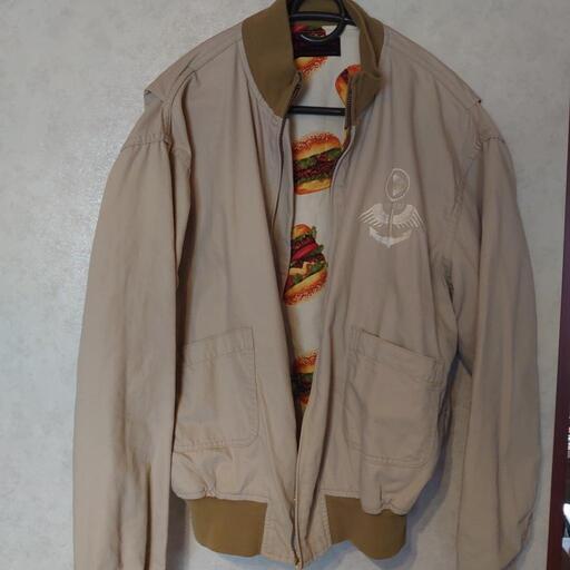 エヴィスのアウター