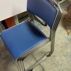 [KOKUYOスタッキングチェア4脚]リサイクルショップヘルプ