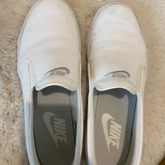 NIKE スリッポン