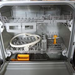 Panasonic/パナソニック 食器洗い乾燥機 NP-TR7 食洗機 乾燥機 /中古品・本体のみ・動作確認済み/2014年の画像