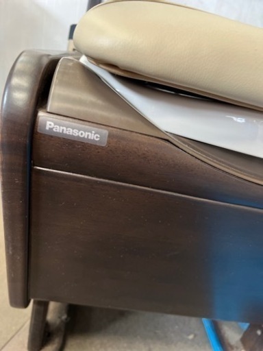 新品未使用】Panasonic家具調消臭機能付きポータブルトイレ (株式会社 