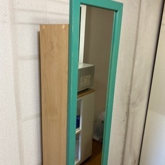 【現在取引中】全身ミラー付き小物収納棚10段の画像