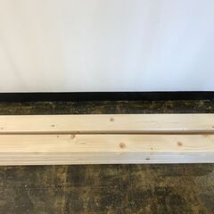ベニヤ板 2×4 木材　DIYの画像