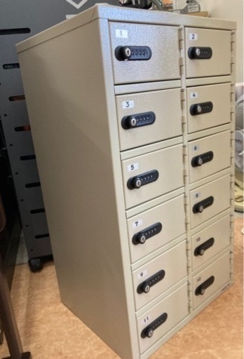 ダイヤル式 2列6段12人用貴重品ロッカー EK-LK312 リサイクルショップ宮崎屋　佐土原店　23.2.14F