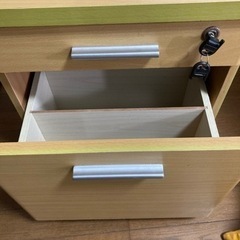 デスクワゴンキャビネットの画像