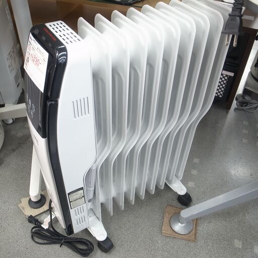 はぴねすくらぶ 2017年製 ウイング ウェーブ オイルヒーター 温度センサーコントロール 【モノ市場半田店】151