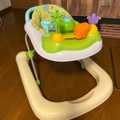 ベビーザラス☆歩行器の画像