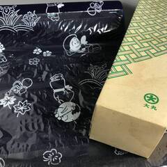 🔷🔶🔷wt1/1 【未仕立て】反物 浴衣生地 サザエさん　草花蝶模様　綿100％ 着尺 型染め リメイク材料 ハンドメイド 和柄 古布 和布 洋裁　①🔷🔶🔷の画像