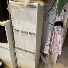 お譲り先決定…3段ゴミ箱　白(4/5〜4/7お渡し)の画像