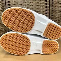 新品! 防寒長靴 ホワイト/白 Sサイズ(23.5-24.0cm) 滑りにくい＆あったかレインブーツ Hyper V Studless(ハイパーVスタッドレス) ☆ 札幌市白石区 白石店の画像