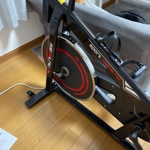 スピニングバイク　新品！