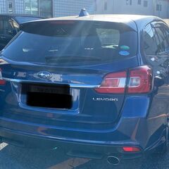 他の自社ローン店よりも安く乗れます!!予審審査に自信の無い方、安心してどうぞ！レヴォーグ入庫です　青メタがイケてます♡の画像