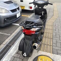 アドレスＶ１２５Ｓ　リアライズ製チタンマフラー付・バッテリー・Ｒブレーキ新品の画像