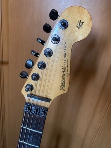 【EMG搭載】FERNANDES フェルナンデス ストラト エレキギター 中古