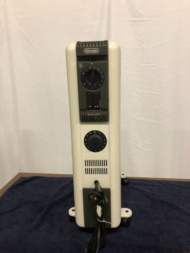DeLonghi デロンギオイルヒーター W350812TC ♪】7枚フィン/8畳まで/1000V-1200W/暖房器具　②