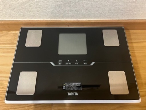 タニタ　体重計　BC-768