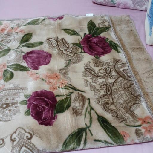 【お話し中】薔薇柄毛布