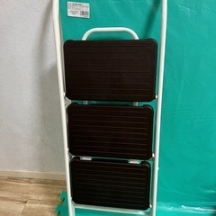 脚立　1000円
