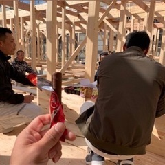急募！20〜50歳までok!【勤務地/大阪府内】大工募集！経験者のみ！社保完備！の画像