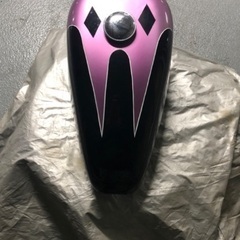 スポーツスタータンク. カスタムペイント‼️ 🏍️✨ ボバーに フリスコ、チョッパー ，の画像