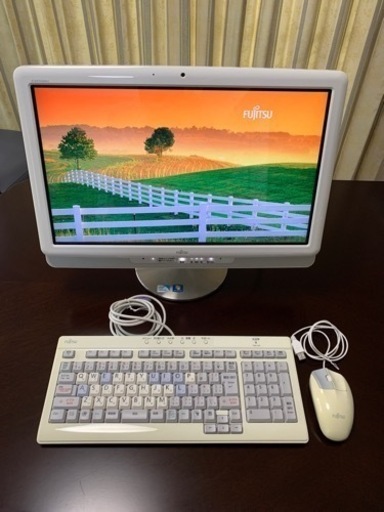 【超美品】富士通　FMVらくらくパソコン3 ESPRIMO FH/R3 FMVFR3