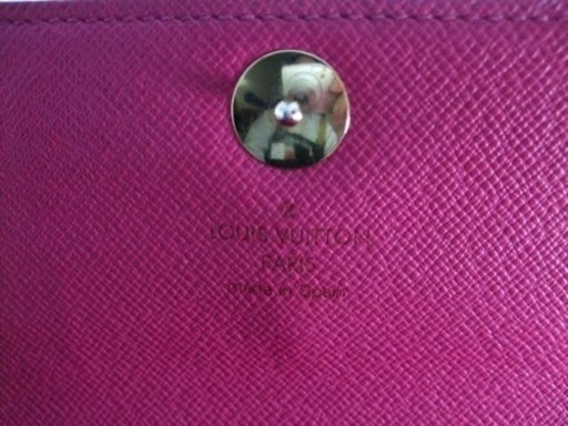 LOUIS VUITTON ポルトフォイユ・サラ　M93747