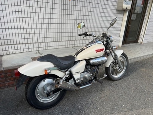 ★18万円　マグナ50 白　実働車　ホンダ　マグナ　AC13