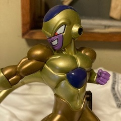 ゴールデン　フリーザ
