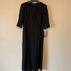 新品タグ付／ブラックフォーマルワンピース