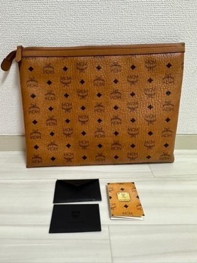 早い者勝ち　MCM クラッチバッグ