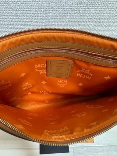早い者勝ち　MCM クラッチバッグ