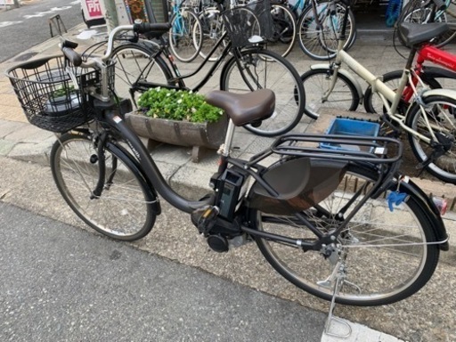 ??　ヤマハ　PASS WITH 電動自転車　黒　15.4ah 3変速　充電器　付き　おすすめ