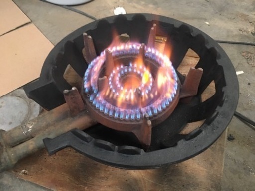 プロパン式鋳物コンロ大サイズ　直径35センチ