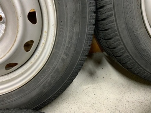 スタッドレス175/70R14ホイール付き4本セット