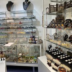 ショーケース、商品棚を安く出しますの画像